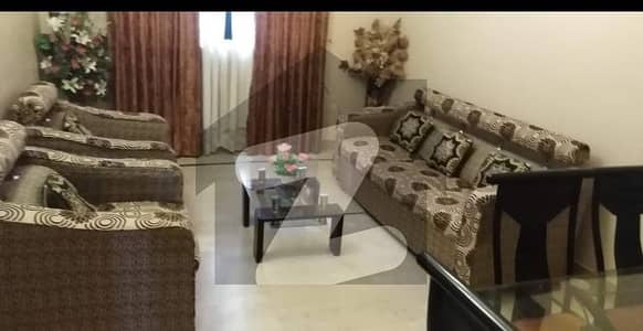 2 bed DD West open Road facing flat at 4th Floor
