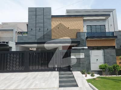 1 KANAL BRAND NEW HOUSE FOR SALE IN IEP TOWN