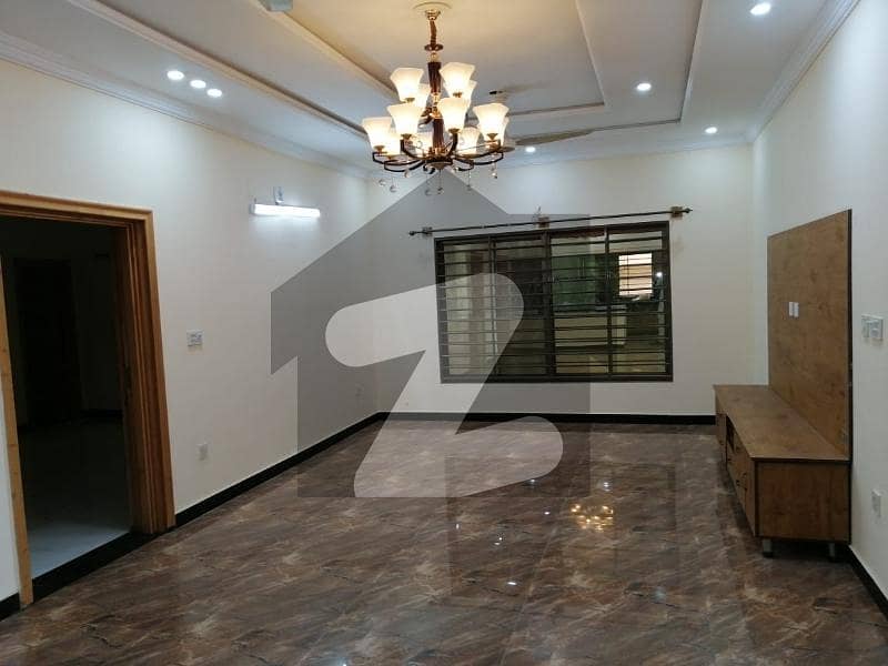 14 Marla Upper Portion For Rent In G-13 Islamabad 14 Marla Upper Portion For Rent In G-13 Islamabad