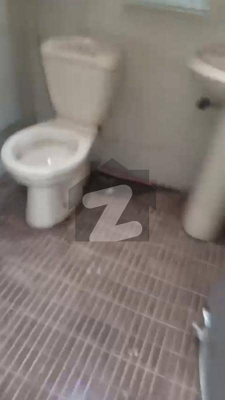 نشاط کمرشل ایریا ڈی ایچ اے فیز 6,ڈی ایچ اے ڈیفینس,کراچی میں 2 کمروں کا 4 مرلہ فلیٹ 50.0 ہزار میں کرایہ پر دستیاب ہے۔