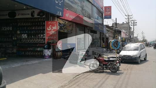 Commercial Hall 4.5 Marla For Rent At Jhang Road