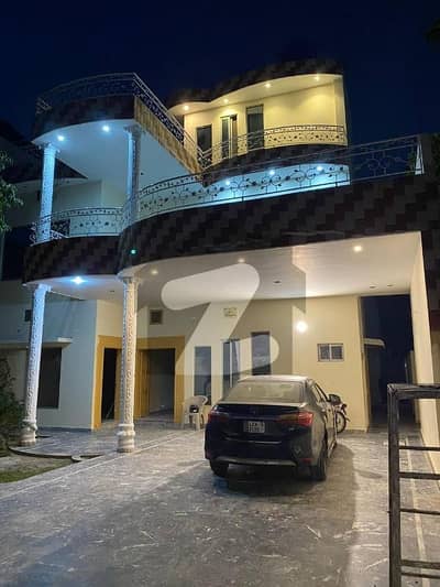 1 Kanal Lower Portion For rent Is Available In Aitchison Society