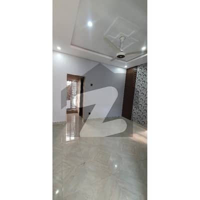 بی ۔ 17 اسلام آباد میں 4 کمروں کا 5 مرلہ مکان 1.89 کروڑ میں برائے فروخت۔