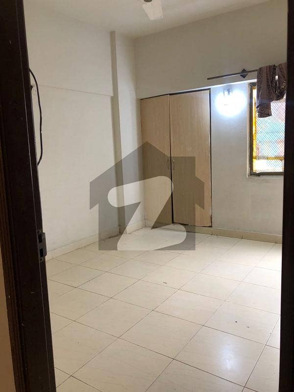 One Bed Apertment Available For Rent