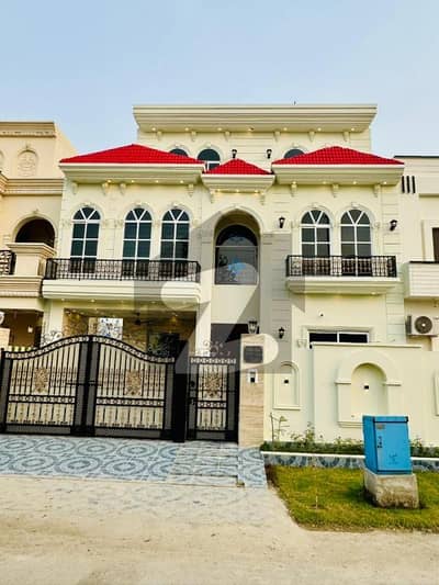 10 Marla Ultra Modern House Available For Sale In Block BB Citi Housing Gujranwala