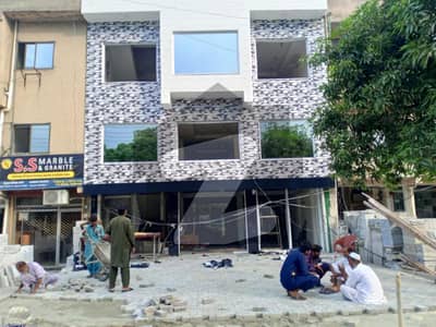 30*40 Commercial Plaza For Sale (Incoming Rent 10 Lac Per Month)