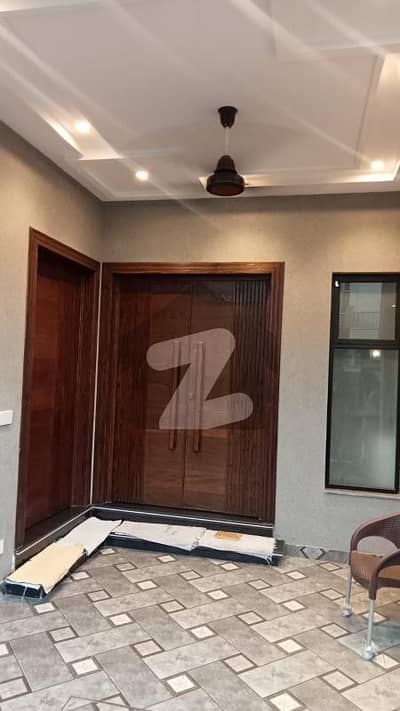 3 Beds 5 Marla Prime Location House For Rent In Green City Barki Road Lahore.