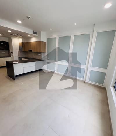BRAND NEW ONE BED 800 SQUARE FEET AREA APARTMENT AVAILABLE FOR RENT WITH BALCONY