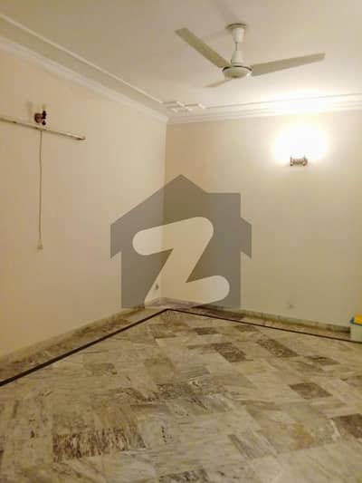 G11 Single Story House 2beds Rent 65000 Not Real Pic