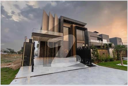 Luxurious 1 Kanal House For Sale Your Dream Home Awaits!