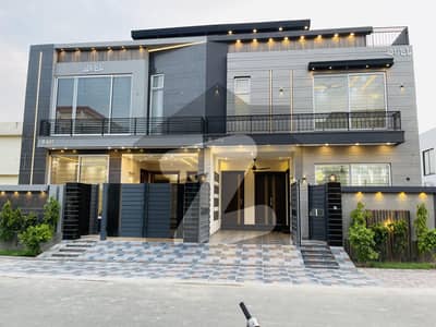 B Block 5mrla Duplex House For Sale with 12KW sollar installed