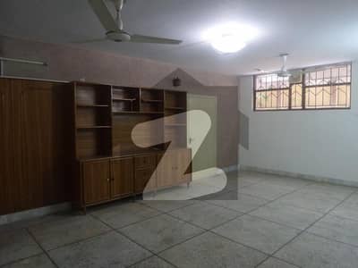 جی