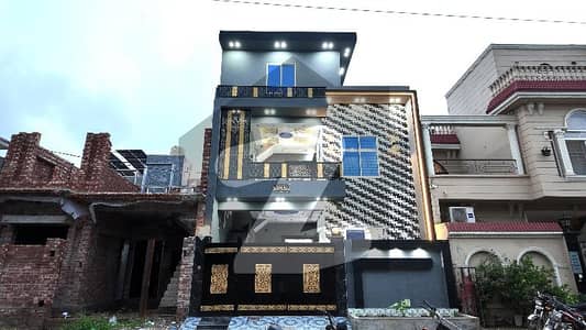 In Al-Ahmad Garden Housing Scheme 5 Marla House For sale
