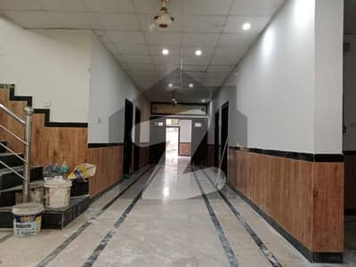 پارک ٹا ون فتح جنگ روڈ,اسلام آباد میں 1 کنال عمارت 3.8 لاکھ میں کرایہ پر دستیاب ہے۔