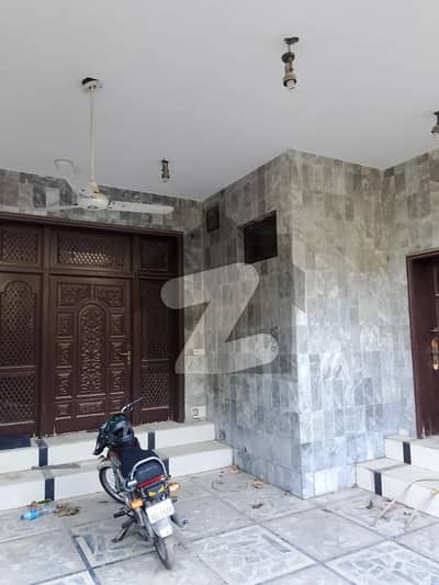 10 Marla Triple Storey House Available For Sale In Faisal Town D Block