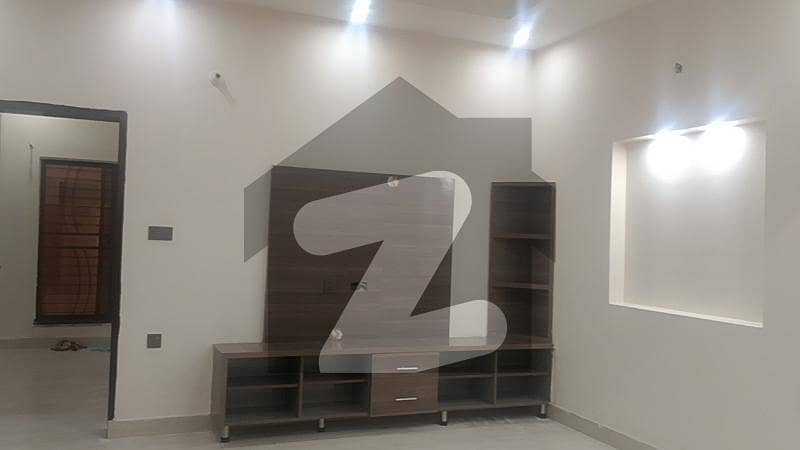5 MARLA HOUSE FOR RENT GAS AVAILABLE
