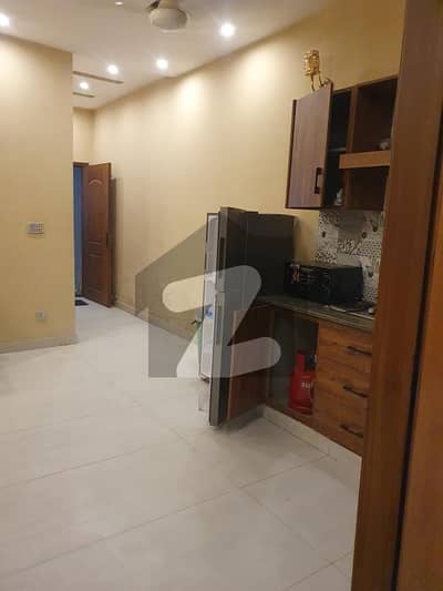 1-Bed Lounge Apartment Available For Residence Executive Males Families & For Females
