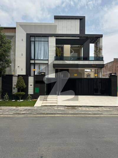 10 Marla Ultra Luxury Designer House For Sale In Sector C Bahria Town Lahore