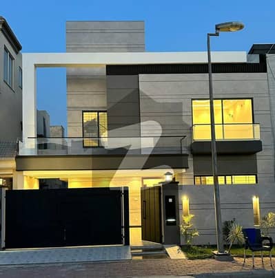 10 Marla Residential House for Sale In Janiper Block, Nearby Commercial Market, School, ATM Health Care and Mosque