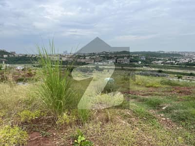 Prime Location Plot Available For Sale DHA Phase 4 Sector C