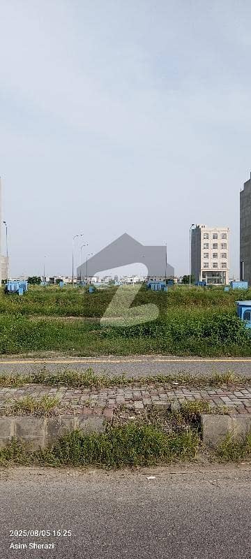 Unique Location Golden Commercial Plot For Sale in Dha Ph 8 Broadway Commercial Block D