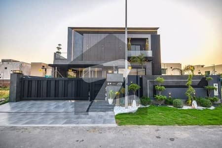 1 Kanal Brand New Luxury Modern Design House For Rent In Phase 6 Hot Location