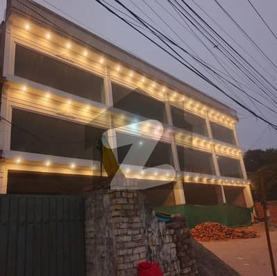 5.5 Marla Triple Storey Commercial 4 Halls For Rent At Bosan Road, Main Busy Business Area.