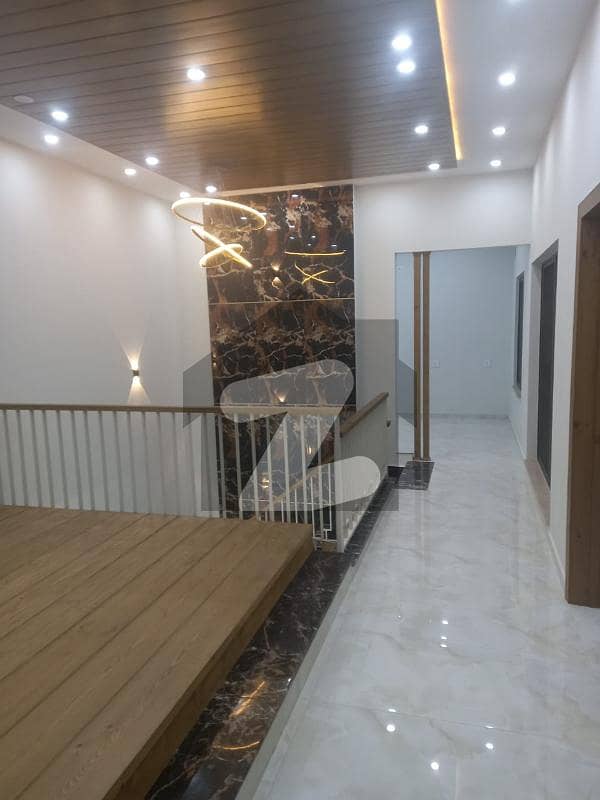 5 Marla Beautiful & Lavish House for Sale 5 Marla Beautiful & Lavish House for Sale