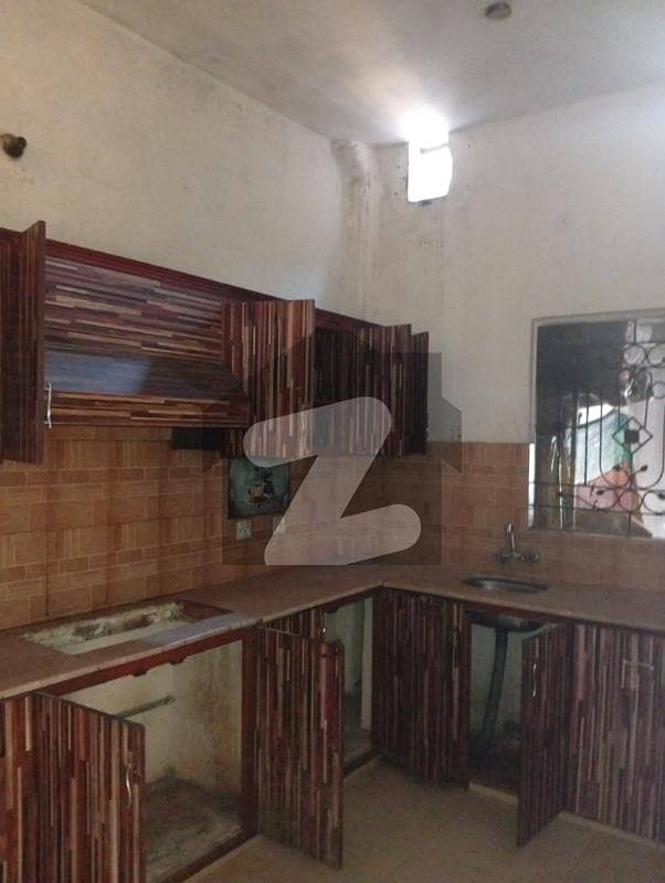 8.5 MARLA BRAND NEW UPPER PORTION AVAILABLE FOR RENT AT HIGH COURT SOCIETY NEAR UMT UNIVERSITY ALL FACILITIES AVAILABLE ORIGINAL PICS