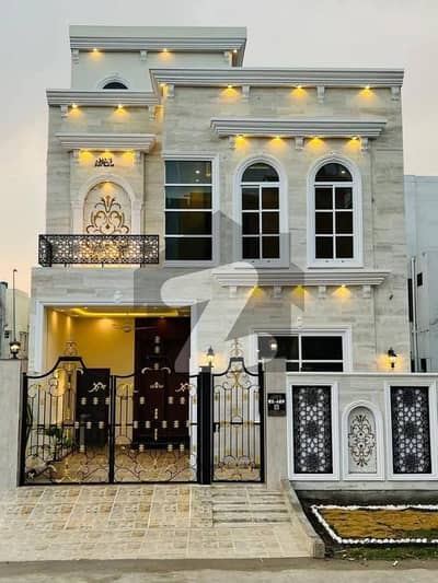 Upper Portion Available For Rent