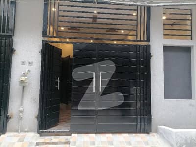 نیواقبال پارک کینٹ کینٹ,لاہور میں 3 کمروں کا 2 مرلہ مکان 1.41 کروڑ میں برائے فروخت۔