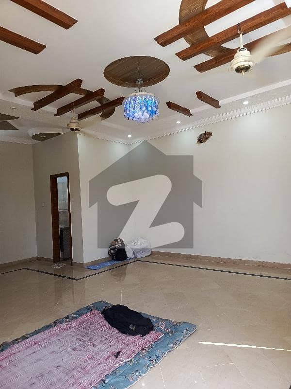 ڈی ۔ 12 اسلام آباد میں 9 کمروں کا 16 مرلہ مکان 5.0 لاکھ میں کرایہ پر دستیاب ہے۔