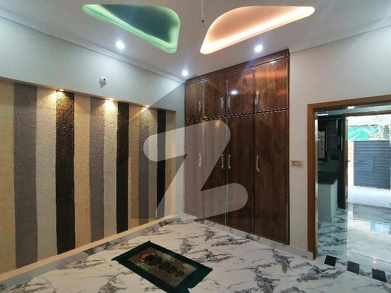 House For sale In Rs. 38000000