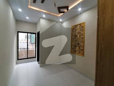 10 Marla House In Stunning LDA Avenue Is Available For sale