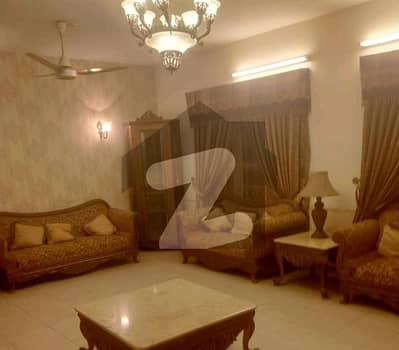 Book A House Of 1 Kanal In Barkat Market Lahore
