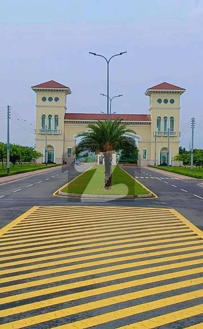 Prime Location Plot in Green Orchard Main Boulevard