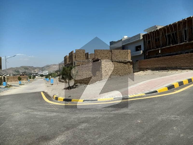B-17 plot 35x65 available for sale B-17 plot 35x65 available for sale