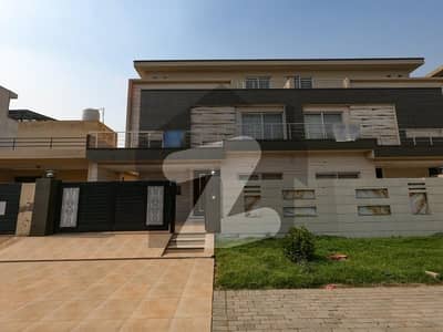 Prime Location House Available For sale In Central Park Housing Scheme