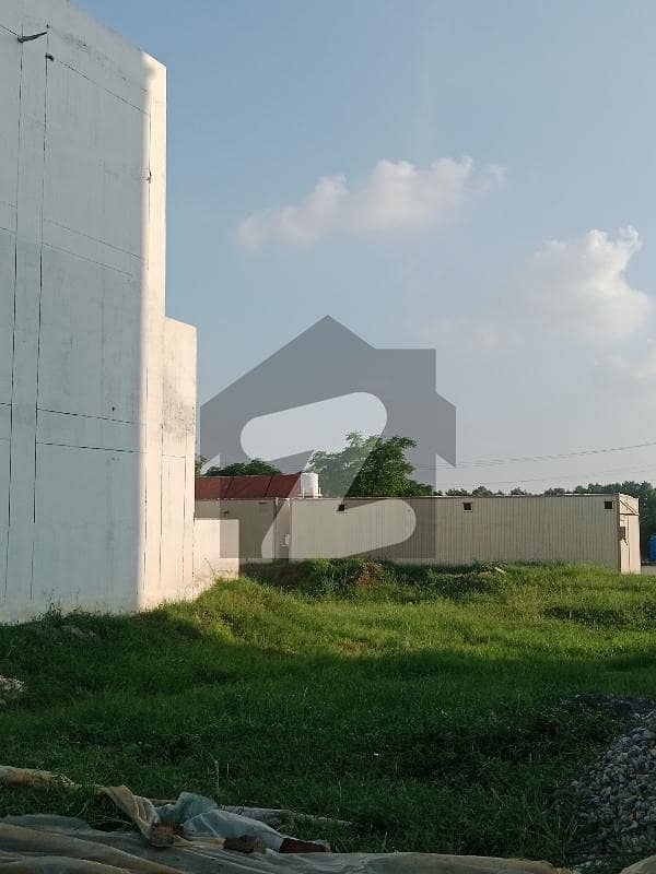 Good location main 150sq fit road Good location main 150sq fit road