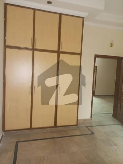 5 Marla Upper Portion Available For Rent