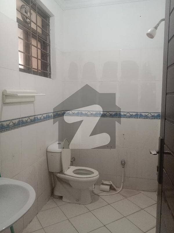 8 Marla basement for Rent
