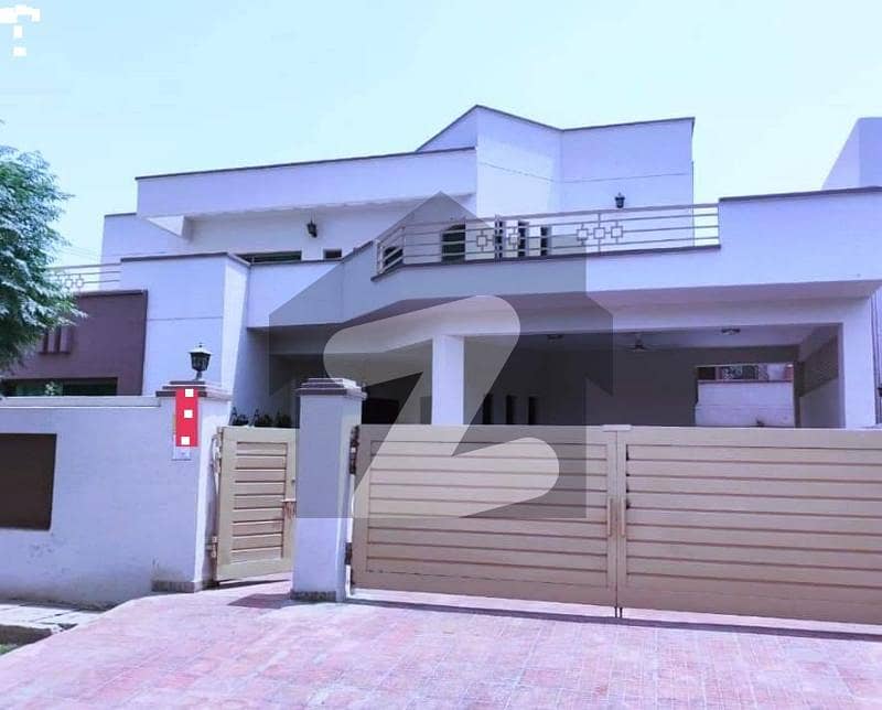 20 MARLA 4 BEDROOMS BRIG HOUSE AVAILABLE FOR SALE