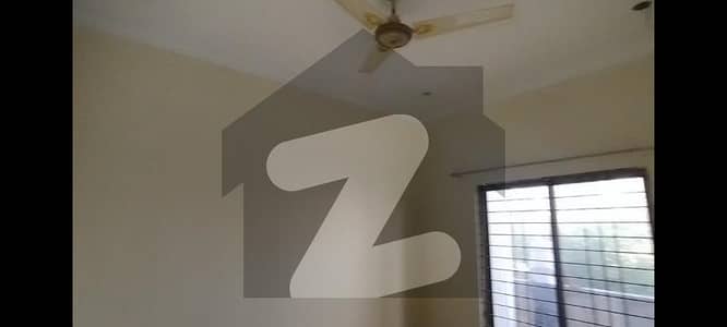 5 Marla Flat For Rent
