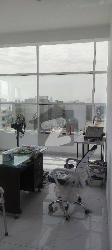 ذوالفقار کمرشل ایریا ڈی ایچ اے فیز 8,ڈی ایچ اے ڈیفینس,کراچی میں 3 مرلہ دفتر 1.65 کروڑ میں برائے فروخت۔