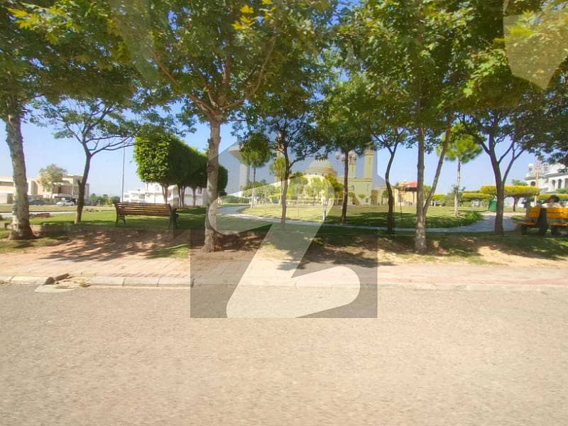 10 Marla Plot Available for Sale in Taj Residencia