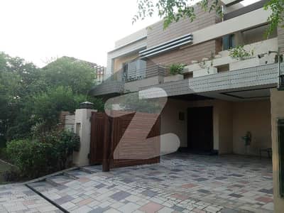 1 KANAL BRAND NEW MOULDING HOUSE FOR RENT In Phase 06 DHA Lahore