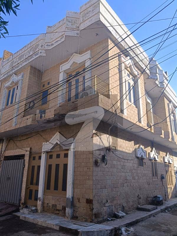 جھنگ روڈ فیصل آباد میں 6 کمروں کا 3 مرلہ مکان 35.0 ہزار میں کرایہ پر دستیاب ہے۔