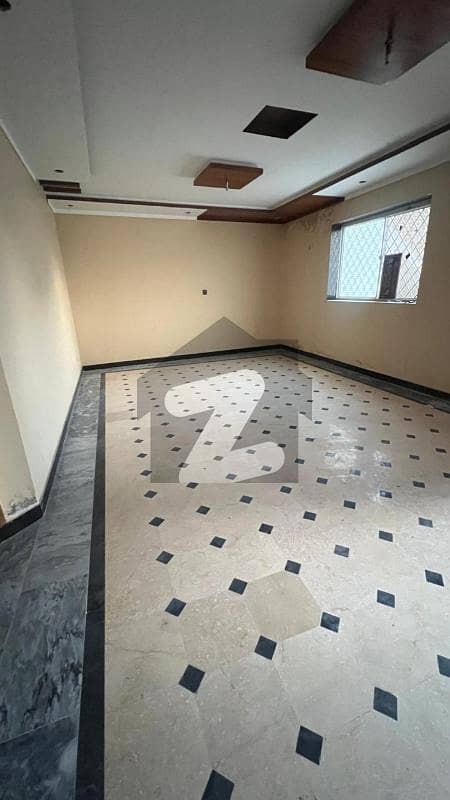 10 Marla Near To Main Road