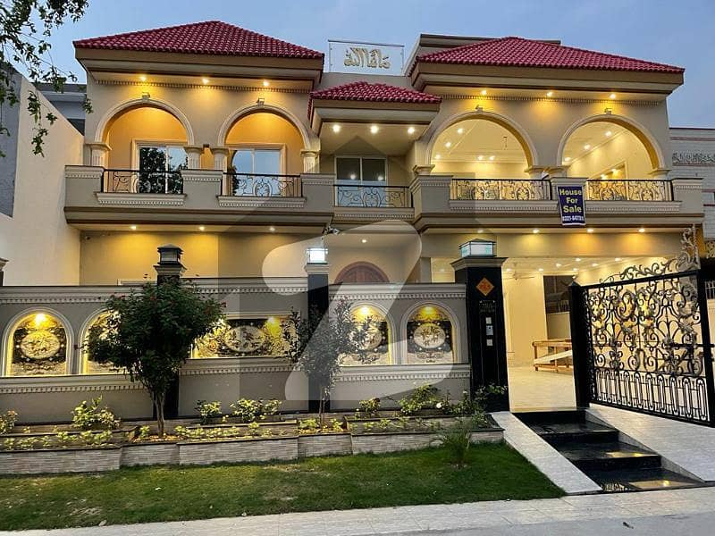 1 Kanal Designer House In Valancia Town