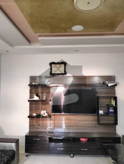 10 MARLA HOT LOCATION USED HOUSE AVAILABLE FOR SALE IN IZMIR TOWN